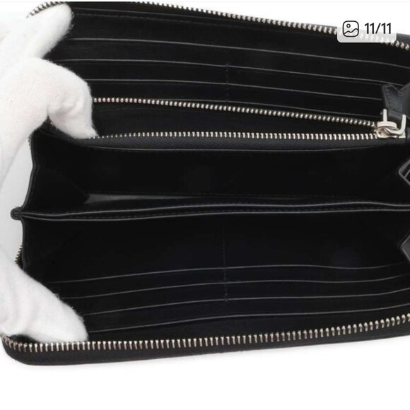 PRADA Zip Daino Wallet - Picture 11 of 11